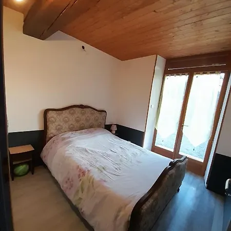 דירה Napoleon Dienville