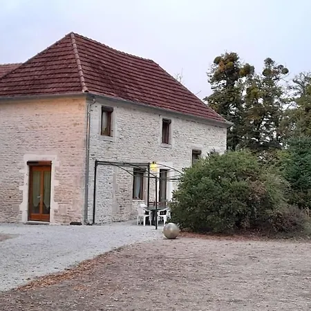 Napoleon Apartment